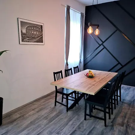 Holiday Apartment Pula